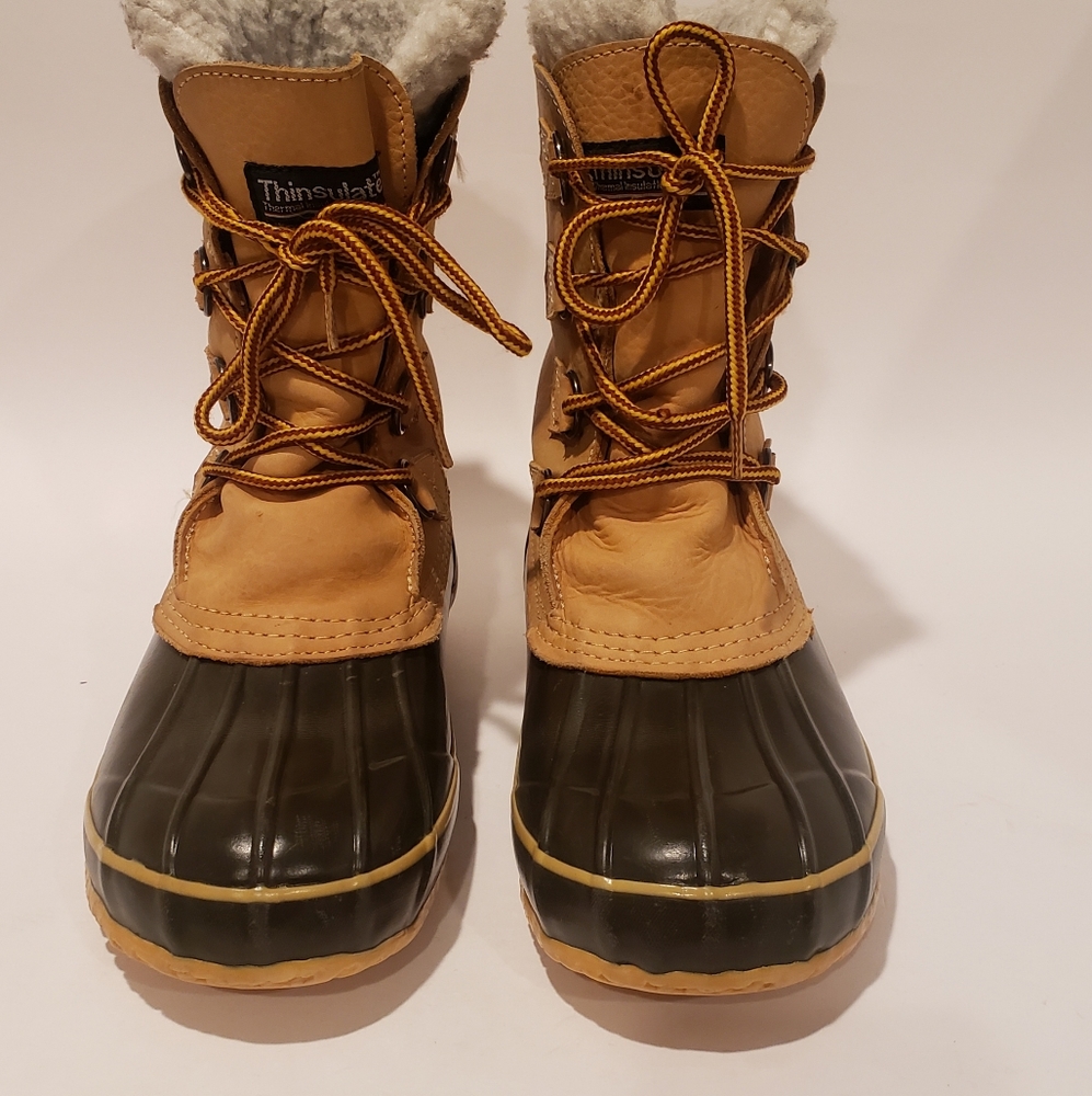 Northwest territory wool lined boots size 4